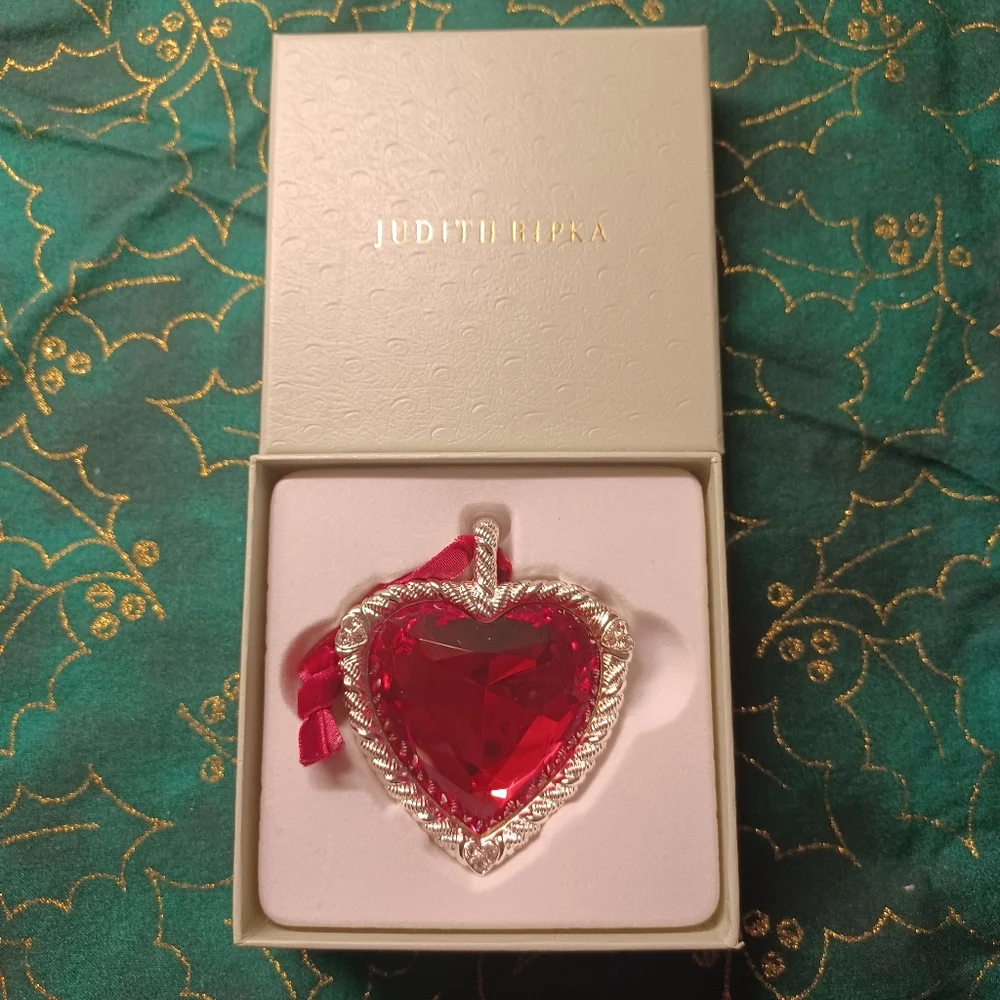Judith Ripka Ornament Silvertone Red Crystal Heart In Original Box - Picture 6 of 6